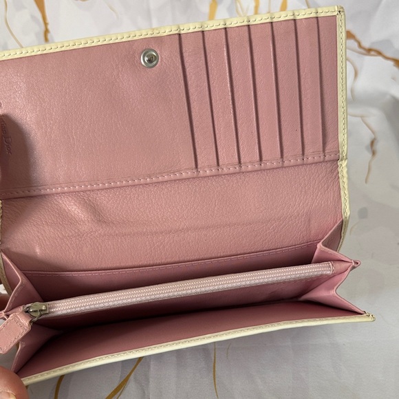 Dior Pink and Cream Monogram Wallet - Picture 4 of 10